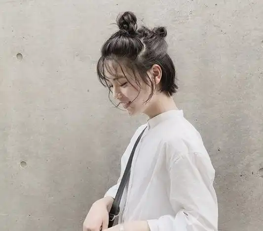 日本绝美高中生迷晕万人,看到真人后网友懵了你们管这叫美女