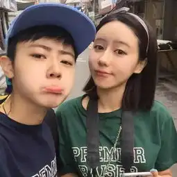 真正高质量的爱情只能发生在两个富有个性的人之间