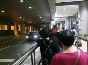 在圣诞来临时带着闺蜜一起去澳门感受圣诞的气氛,感受港珠澳大桥的雄伟,不虚此行