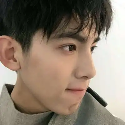 沫兮微信精美男生时尚意境成熟男生头像我要个性网