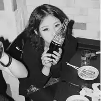 求头像与这个男生头像搭配的女生头像