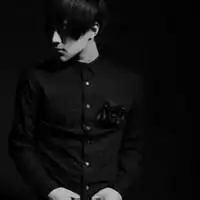 男生沧桑背影头像