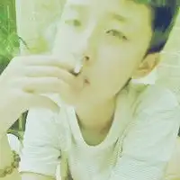求几个吐烟男的头像