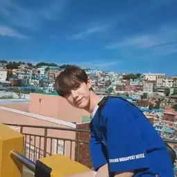 男生头像你啊年少有为而我年幼无知所以我们之间才不可能吧