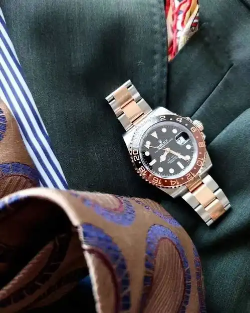 戴欧米茄和浪琴的男人,品味和实力绝不止于该段位