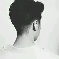 黑白帅气潇洒qq男生头像