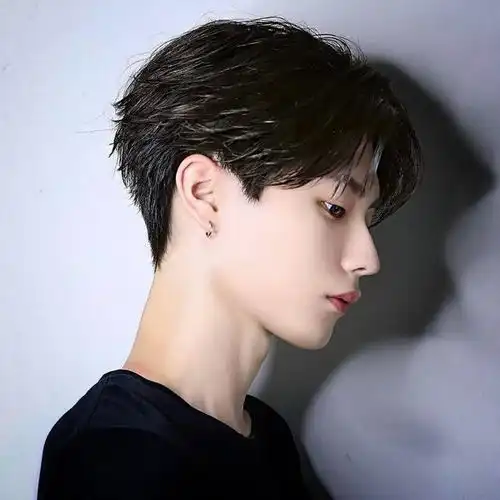 男生必看这些短发造型,让你帅出新高度
