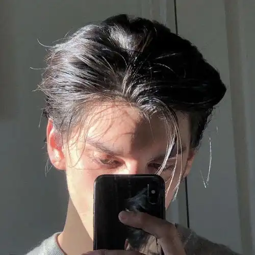 无水印男头与生活握手言和