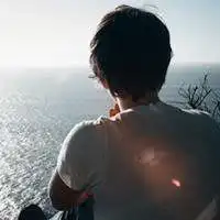 帅哥背影图片不露脸微信头像图片大全