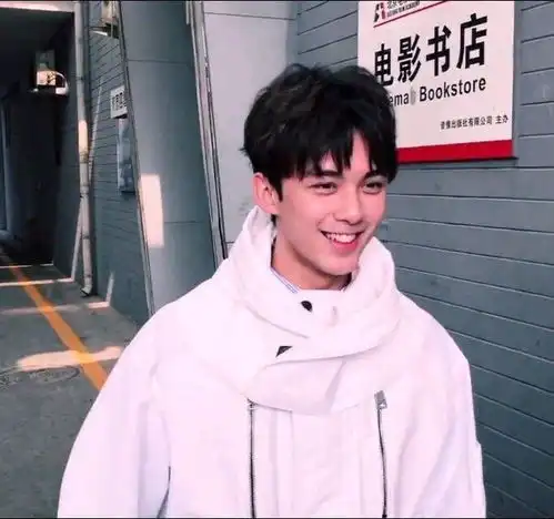 最新男头像为何旧知己到最后变不成到老友