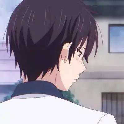 动漫头像迟到也要分享的敲好看男女生动漫头像壁纸