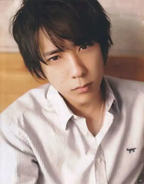 粉丝吵了这么多年,他还是和她结婚了