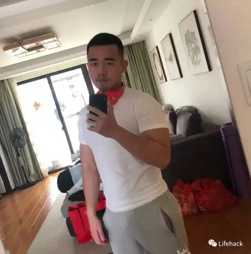 李现寸头刷屏,果然男生留寸头才是最帅的