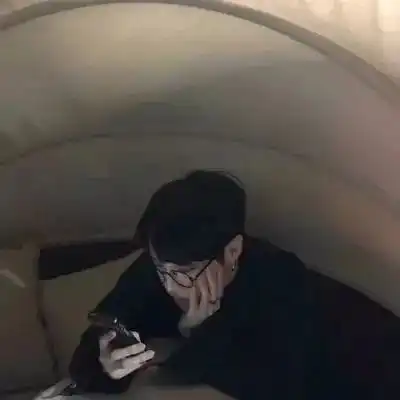 男生头像优雅的抖音男生头像真人帅气好看图片第130期