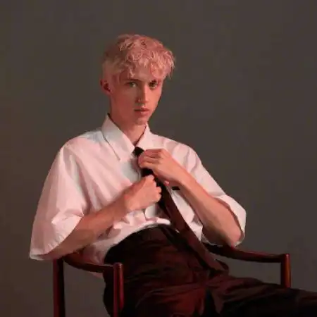 帅气欧美男头戳爷社会哥太拽了