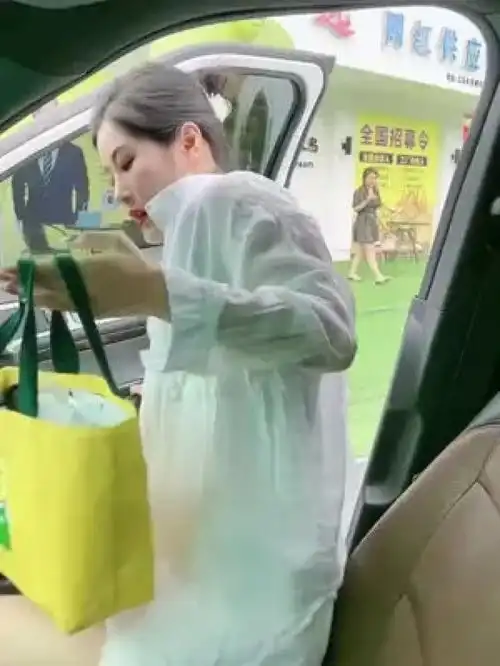 3d立体口罩莫兰迪色口罩轻薄透气男女同款种草出门必备