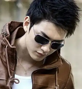 我想换这个三七分,觉得我适合吗