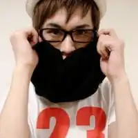 谁有帅气的男生头像要彩色的静态的急需
