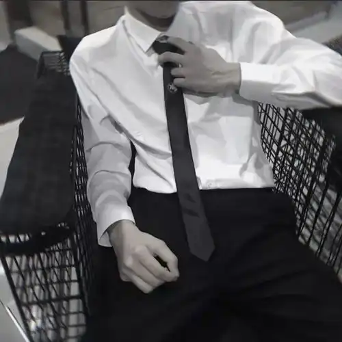 微信头像文艺半身风