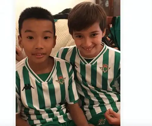 自费留洋小将签约西甲,获欧盟绿卡却心系国足,力争早日升一线队