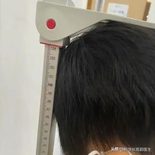 儿科医生说句难听话多数孩子长不高,就是被家长拖出来的