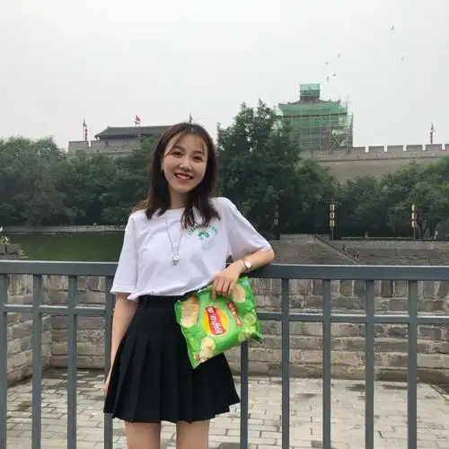 180天的想法为什么有的女生虽然漂亮,但就是看起来不高贵,而且总是吸引质量和层次不高的男生