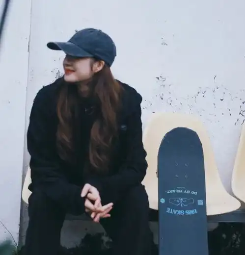 ins高级感女生头像