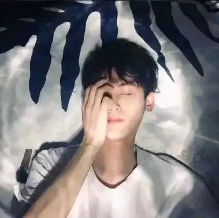 我想把世界上最好的都给你,确发现.....