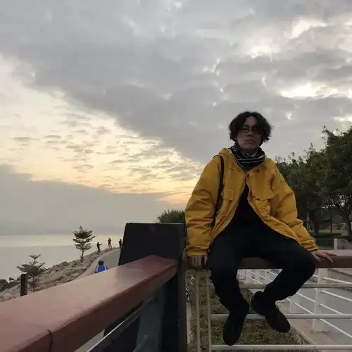 coolingahong丨百看不厌的日系男生