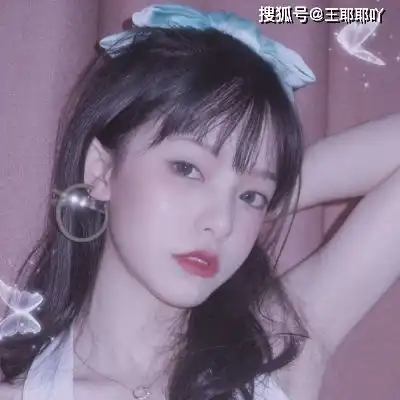 搞笑gif蹦极时,这样大胆心细的妹子,真的不多见