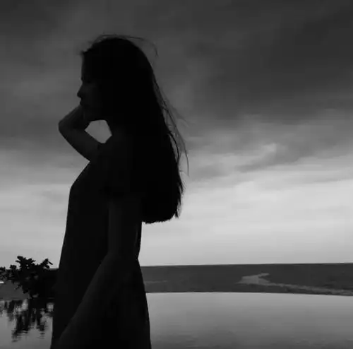 头像壁纸心里是你,未来有我