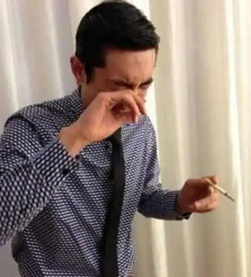 5大抽烟男星王宝强经典,胡歌帅气十足,看到林更新画风却变了