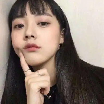 我几十岁的人了,还第一次见到睁着眼睛睡着的