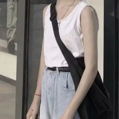 只有身子没有头的头像清纯女生真人半个身子的头像