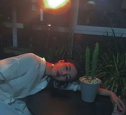 女生的清纯,到底该如何经营