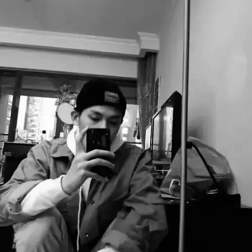 黑白头像太煞我了