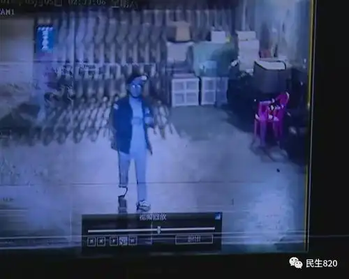 监控拍下凌晨两男子头盔口罩,全副武装夜探小区想干嘛
