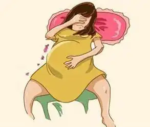 孕妈顺产生孩子,老公竟然嫌妻子脏