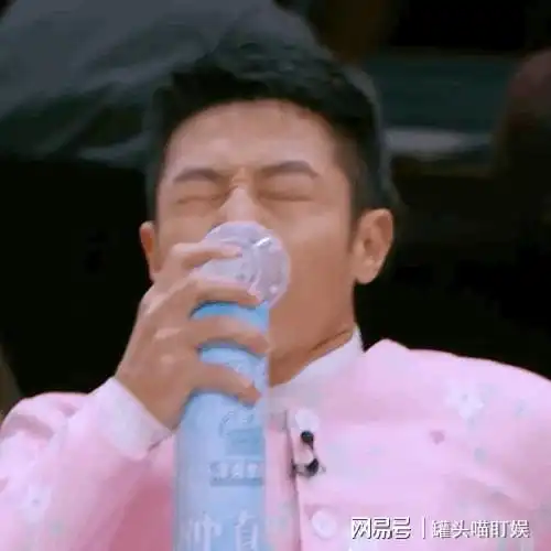 知道他是渣男,还是爱上他了
