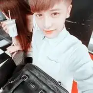 欧美黑白qq男生抽烟头像