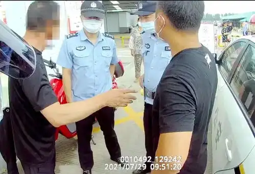 不戴口罩硬闯,还殴打防疫人员泰州这男子被拘留