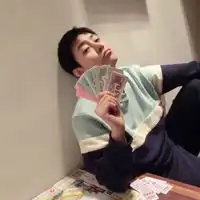 很酷男生qq头像我们是走散的兄弟