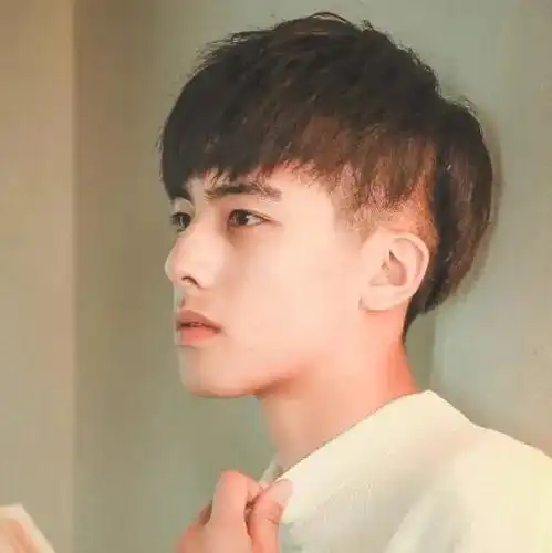 我相亲了一个很帅的男人,可是这点我接受不了