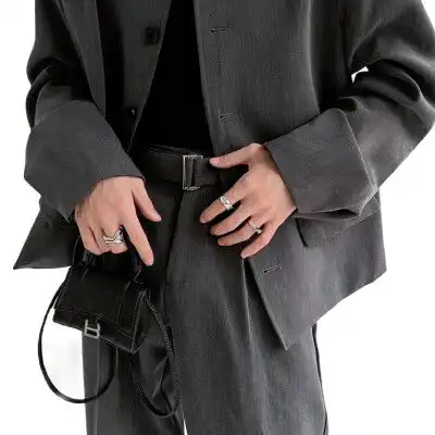 白底部位男头自截