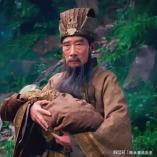 演员,李雪健,在封神里扮演姬昌,奉献了极其精彩的演出
