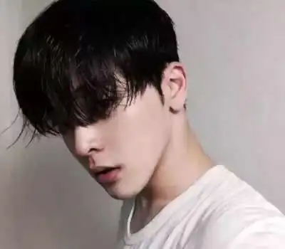 qq聊天,对方常发嗯哦敷衍你老司机教你3招摆脱尬聊