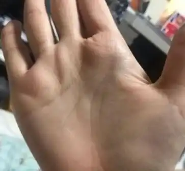 手有三角,穷不过五,注定是有钱人的手相