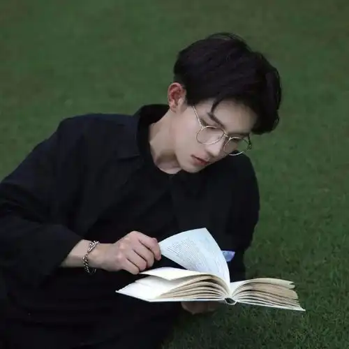 小众高颜值微信头像