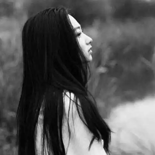 情感故事妻子打牌输掉5万块,没钱陪着出去玩2天,过程她满意