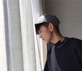 当男朋友给你备注成这4个名字的时候,说明只是把你当备胎